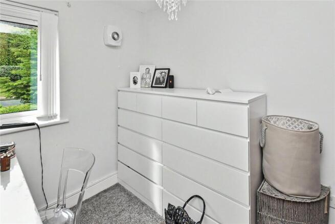 2 bed Apartment for sale Image 9