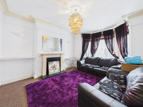 Highbury Avenue, Bulwell, NG6 photo 4