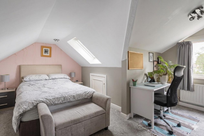 3 bed Detached for sale Image 10