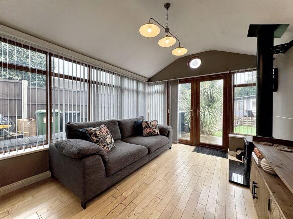 SITTING AREA/SNUG