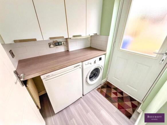 3 bed Detached for sale Image 6