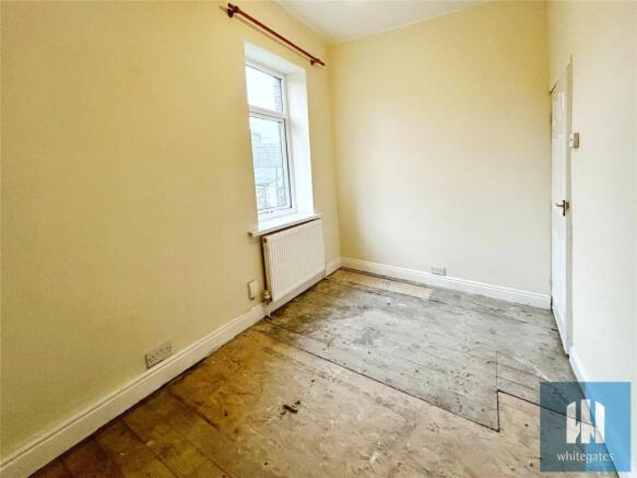 2 bed Terraced to rent Image 10