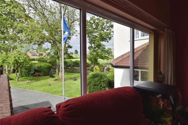 cc2f86f4-lounge 20window 20view.JPG