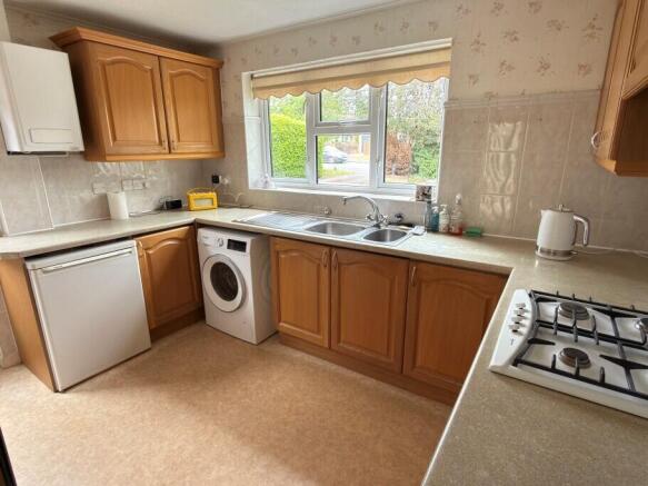 Kitchen Pic 1