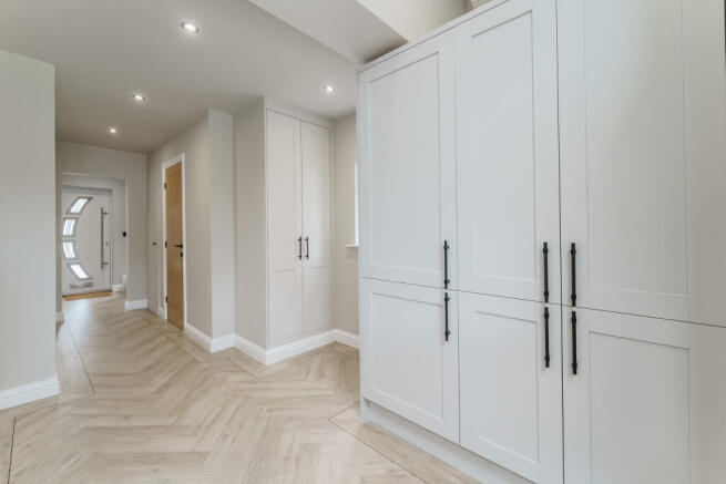 3 bed Semi-Detached for sale Image 7