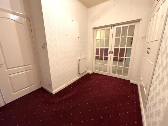 2 bed Semi-Detached Bungalow for sale Image 10
