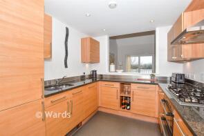 168, The Lakes, Larkfield, Aylesford ME20 6SL