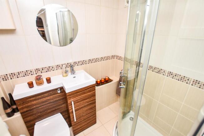 Ground Floor Shower Room/W.C