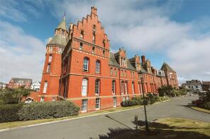 70, The Apartments, Promenade, Southport PR9 0EF