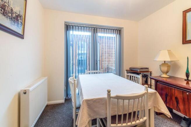 Diner / Bedroom 4