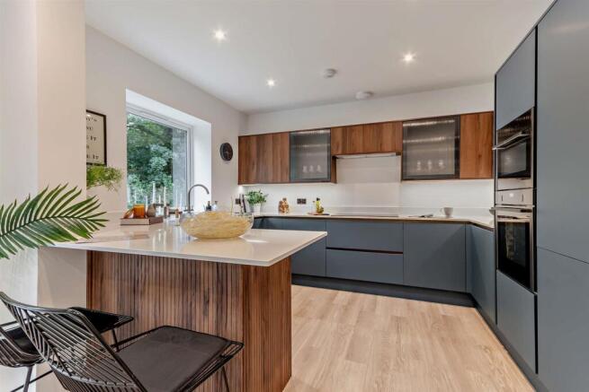 8666511-interior13-800.jpg