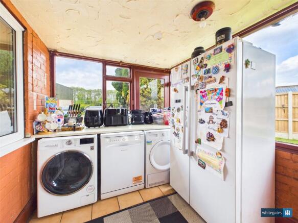 3 bed Detached for sale Image 10