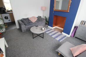 8, Tewkesbury Avenue, Manchester M43 7NL