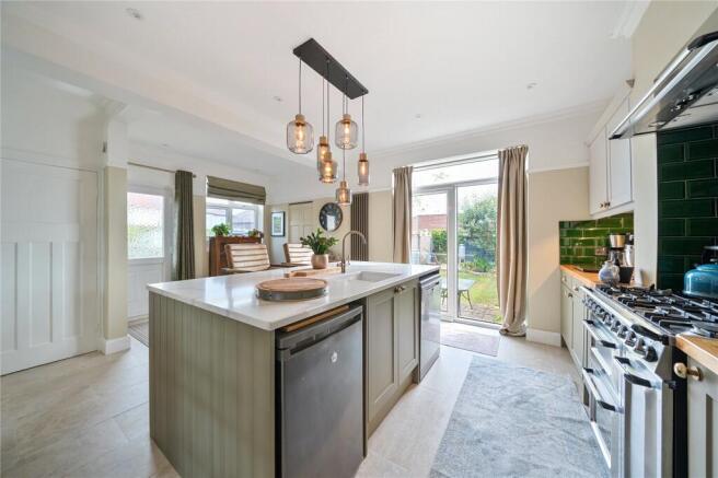 3 bed Semi-Detached for sale Image 4