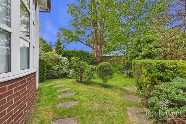 236, Chester Road, Poynton, Stockport, Cheshire, SK12 photo 4