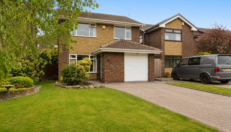 Landedmans, Westhoughton BL5 2QJ