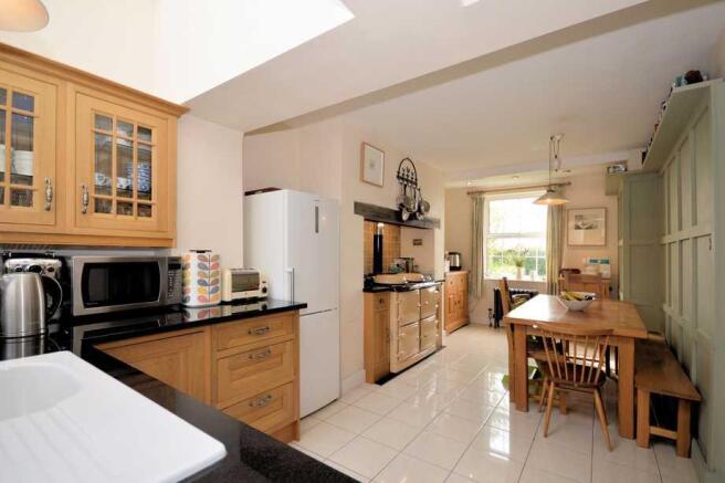 Kitchen/Breakfast Room