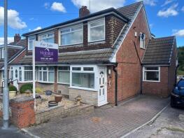 60, Cornish Way, Royton OL2 6JY