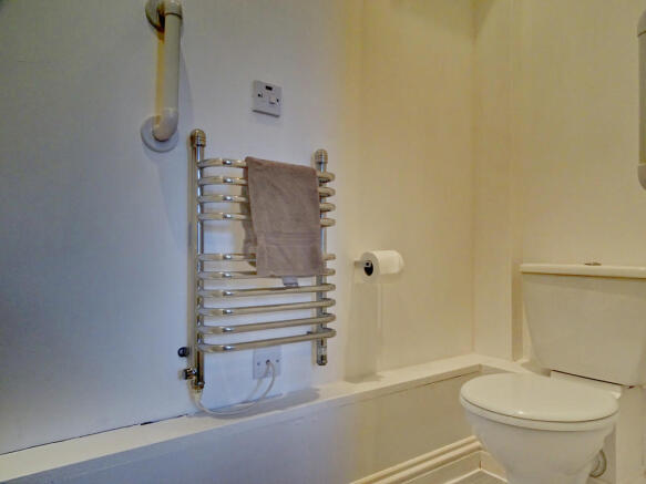 Photo 6