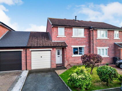 Lytham Close, Carlisle, CA2 7HT