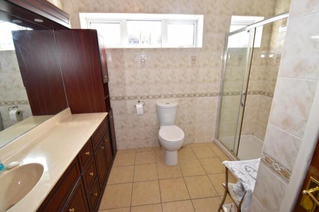 Family Shower Room