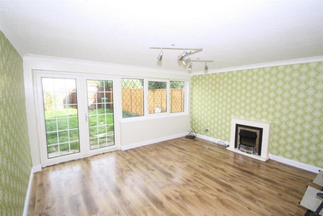38 Strangford Drive 