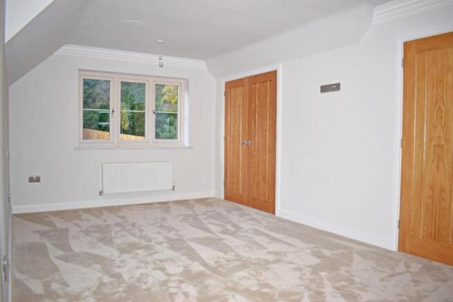 Plot 3 57a Twatling Road, bed 1b.jpg
