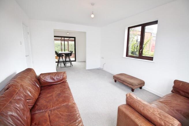 Lindrick Court, Retford, Nottinghamshire, DN22 photo 5