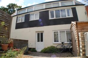 18a, Mill Road, Cambridge CB1 2AD