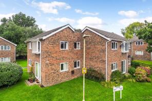 65, Upper Heyshott, Petersfield GU31 4QA