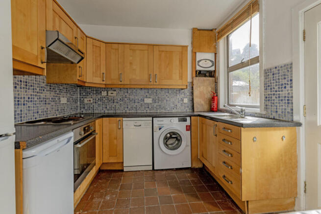 891 Ecclesall Road, Banner Cross, S11 8TL photo 4