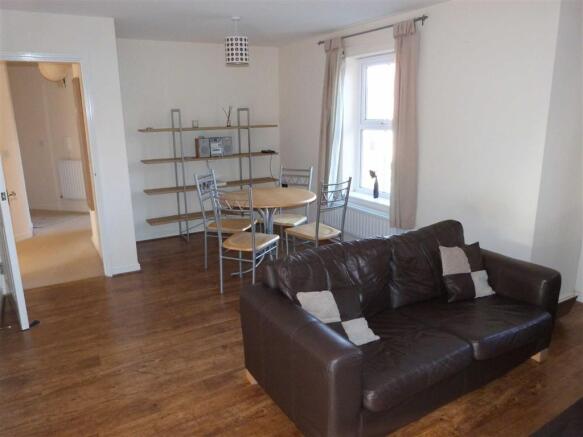 Lounge: