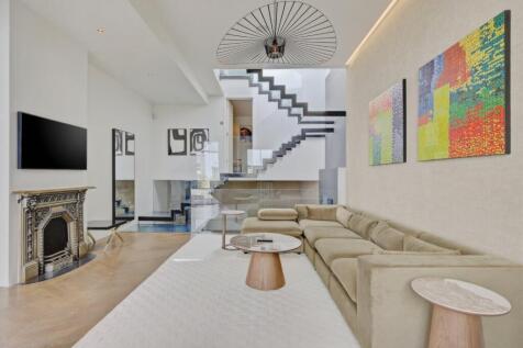Princes Mews, Bayswater, London, W2