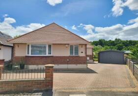 21, Milverton Road, Eling, Southampton SO40 9GT