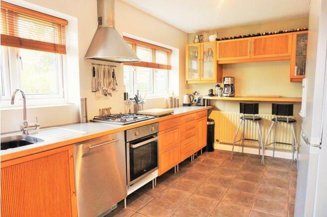 Kitchen / Breakfast