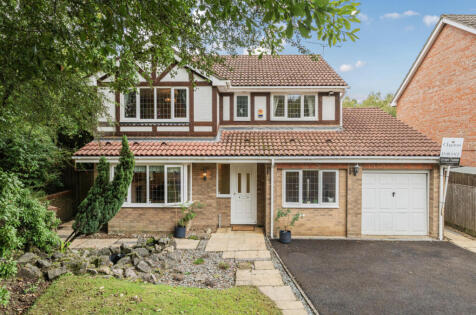 Camargue Close, Whiteley, Hampshire, PO15