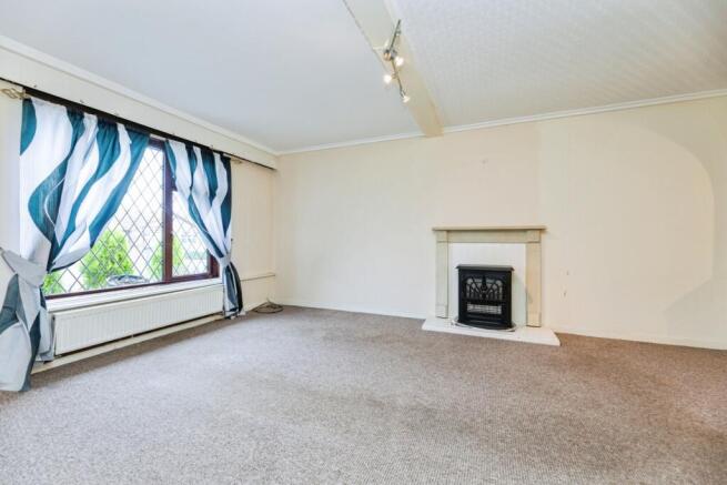pbox-living_room-346094.jpg