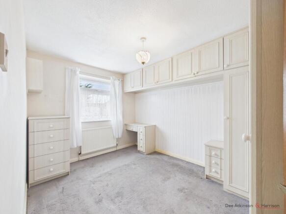 2 bed Semi-Detached Bungalow for sale Image 9