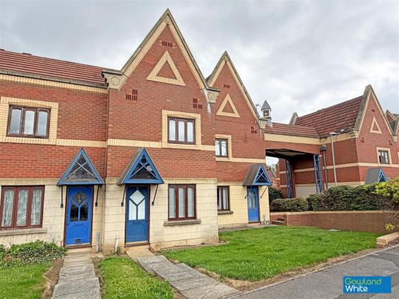 2 bed Terraced for sale Image 10