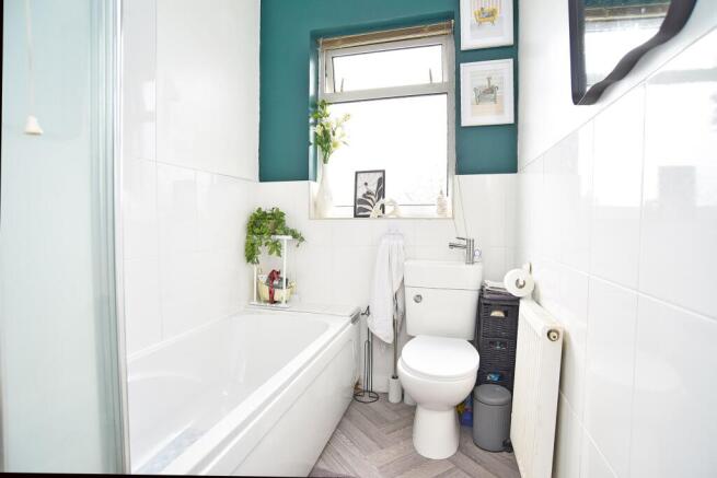 2 bed Semi-Detached for sale Image 10