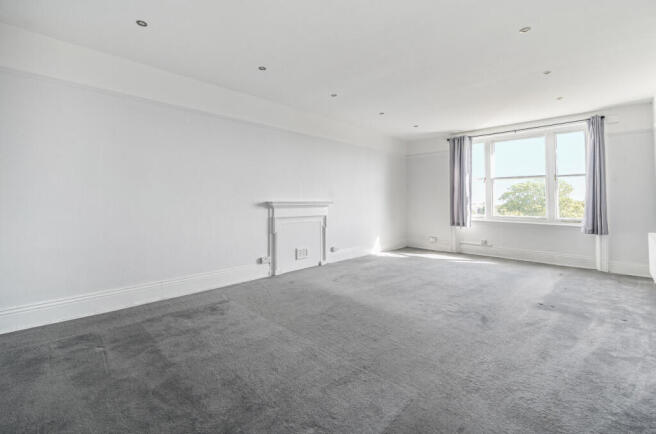 1360344-10-68da6f...