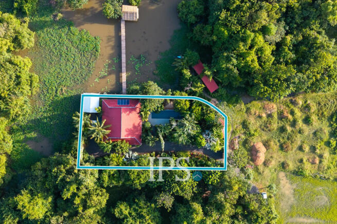 2 Bedroom Villa For Sale - Tuek Chhuo, Kampot