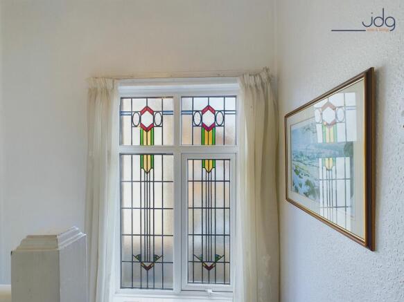 Landing window