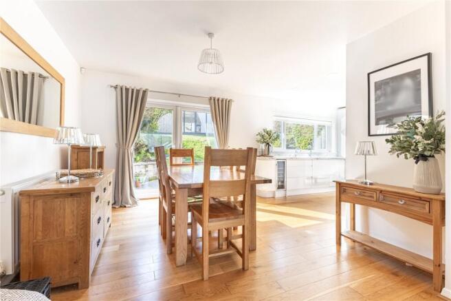 Carisbrooke Way, Penylan, Cardiff, CF23 photo 4
