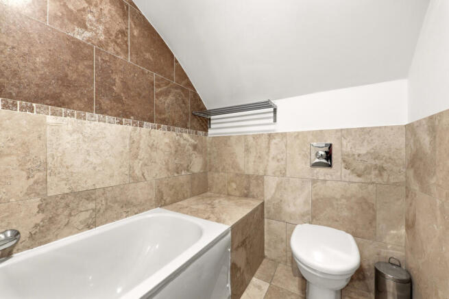 2 bed Maisonette for sale Image 11