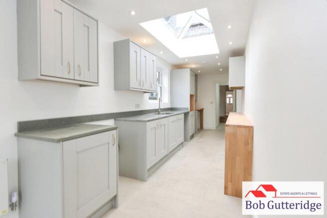 EXTENDED FITTED KITCHEN / BREAKFAST ROOM