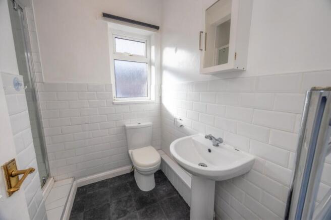 3 bed Semi-Detached for sale Image 9