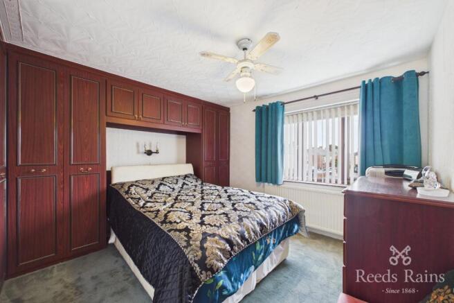 3 bed Semi-Detached for sale Image 10