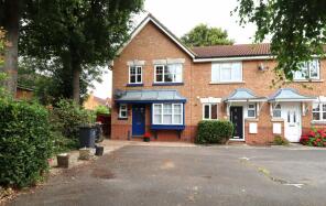 5 Holly View, Belgrave Close, Rayleigh SS6 9GD