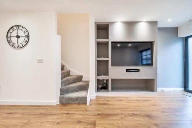 living area 2.jpg
